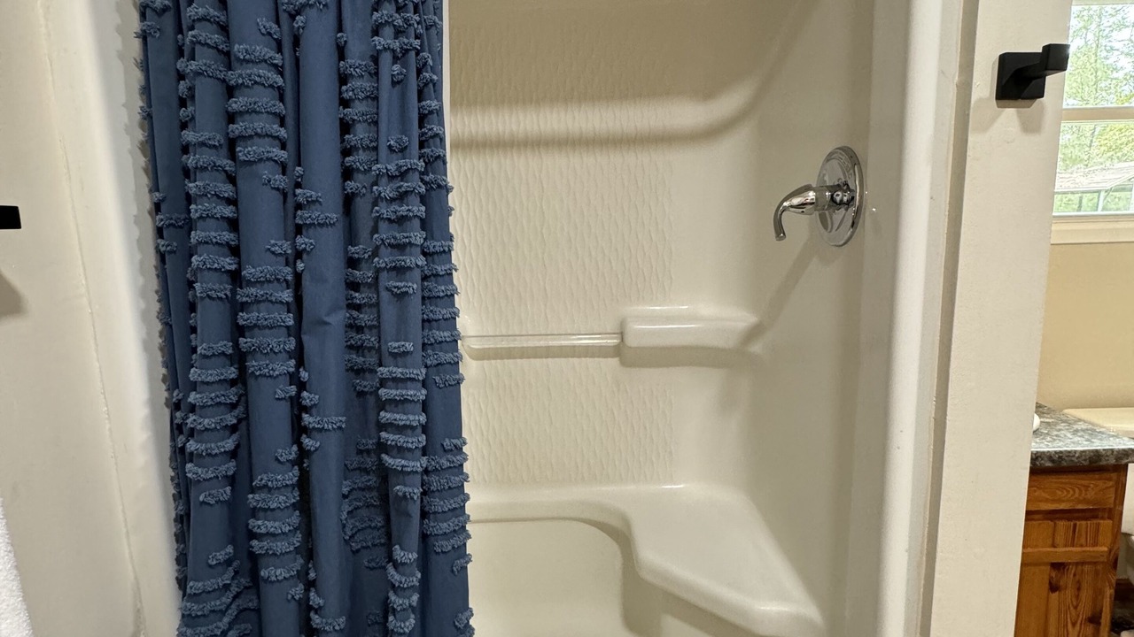 Photo of Bathroom in Live Oak