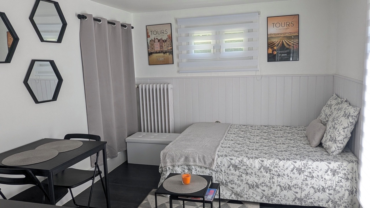 Photo of Bedroom in Tours