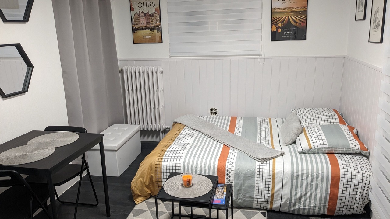 Photo of Bedroom in Tours
