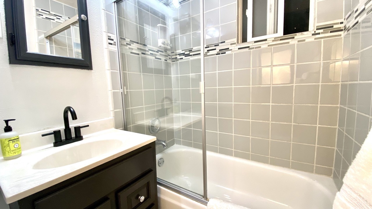 Photo of Bathroom in Fremont