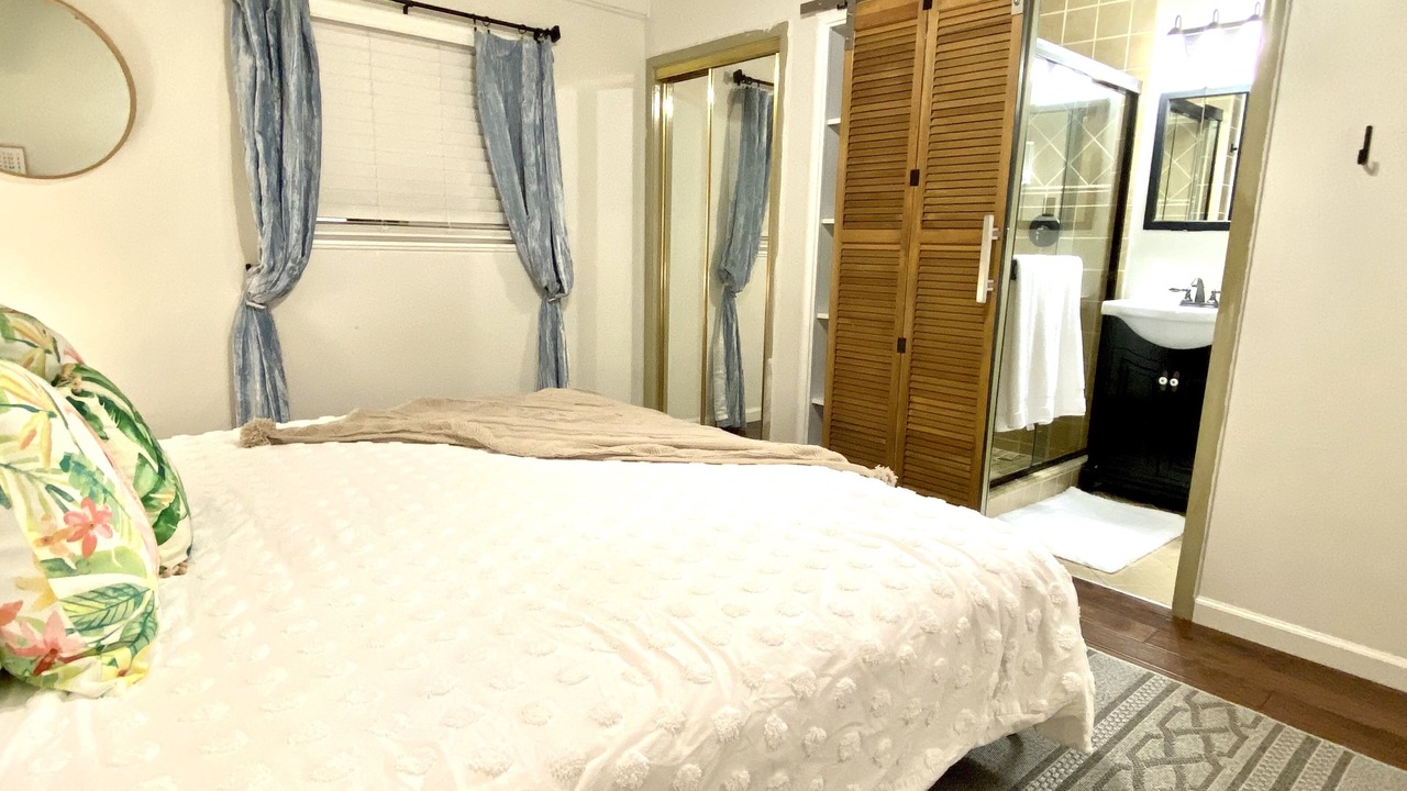 Photo of Bedroom in Fremont