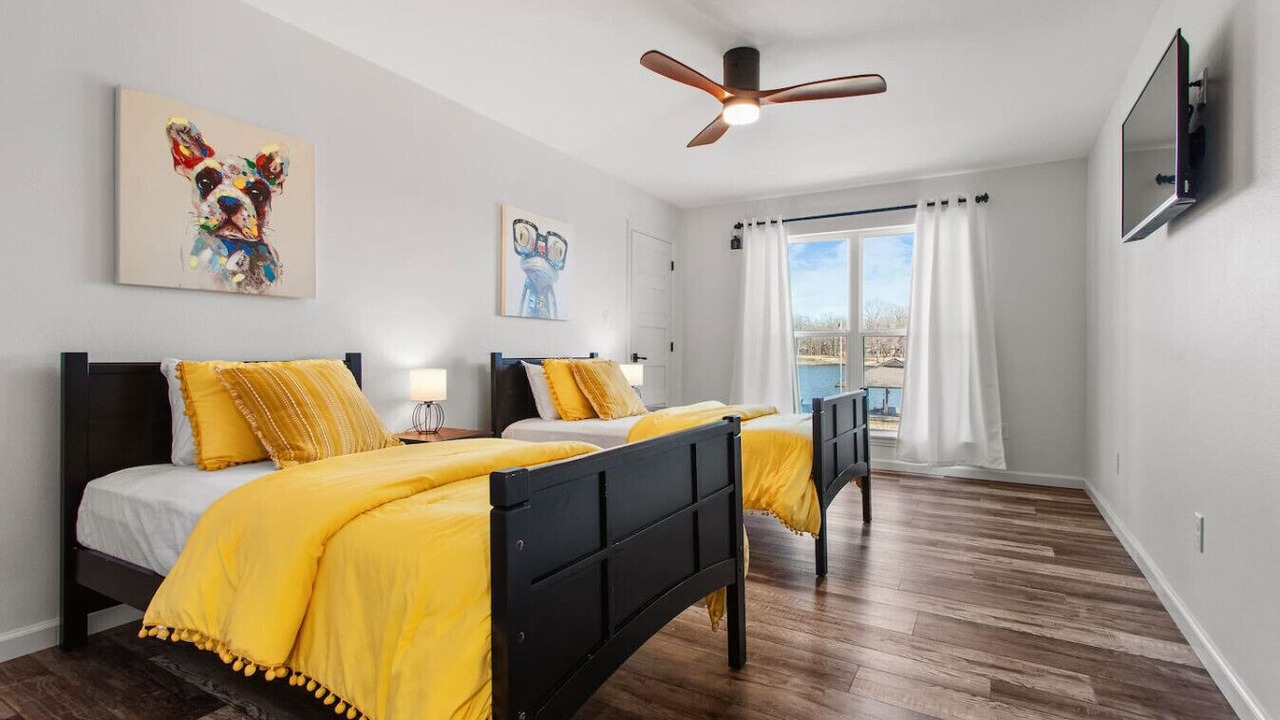 Photo of Bedroom in Dogwood