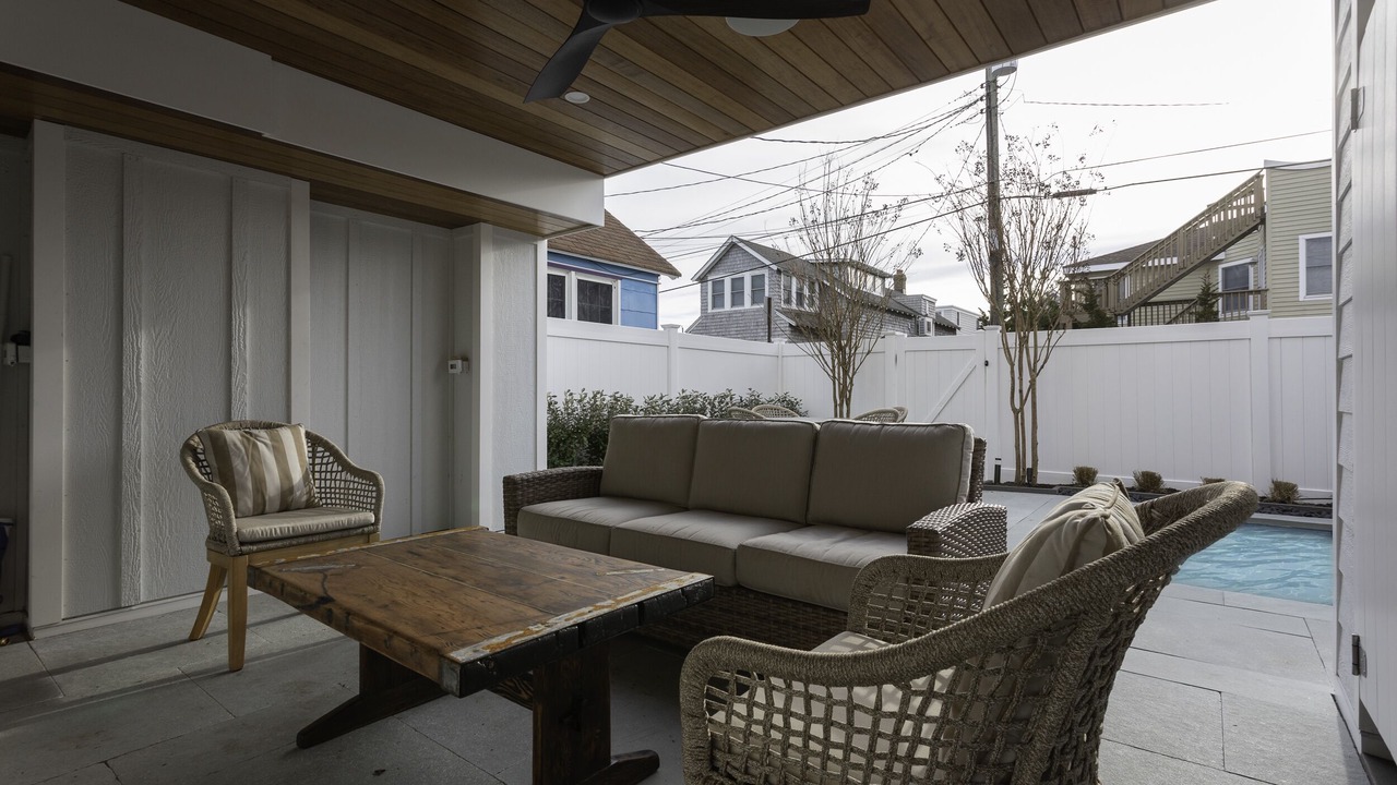 Photo of Patio Balcony in Ship Bottom