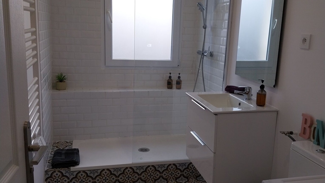 Photo of Bathroom in Champigny-sur-Marne