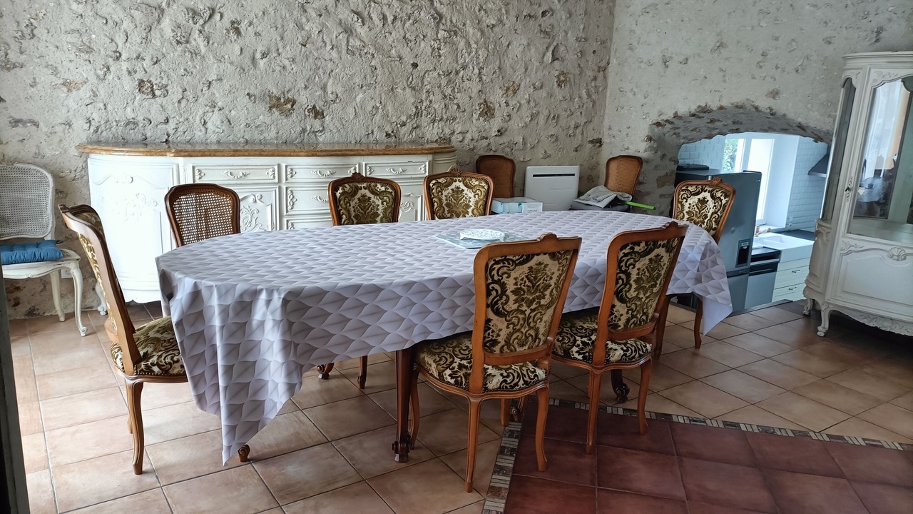 Photo of Others in Bazemont