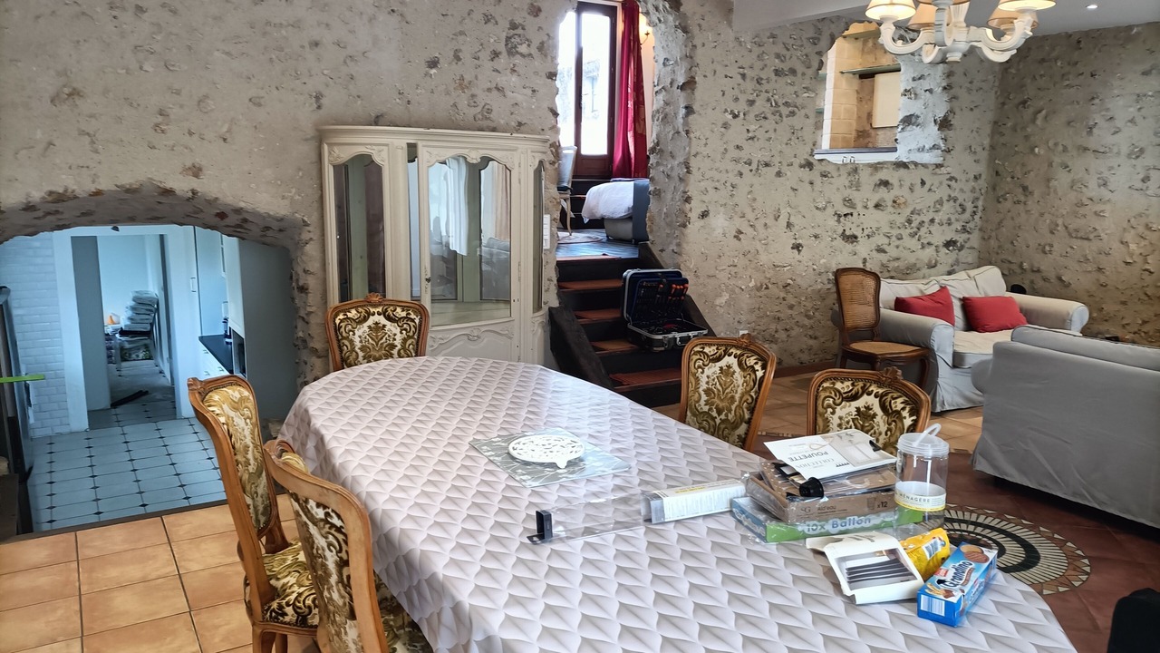 Photo of Others in Bazemont