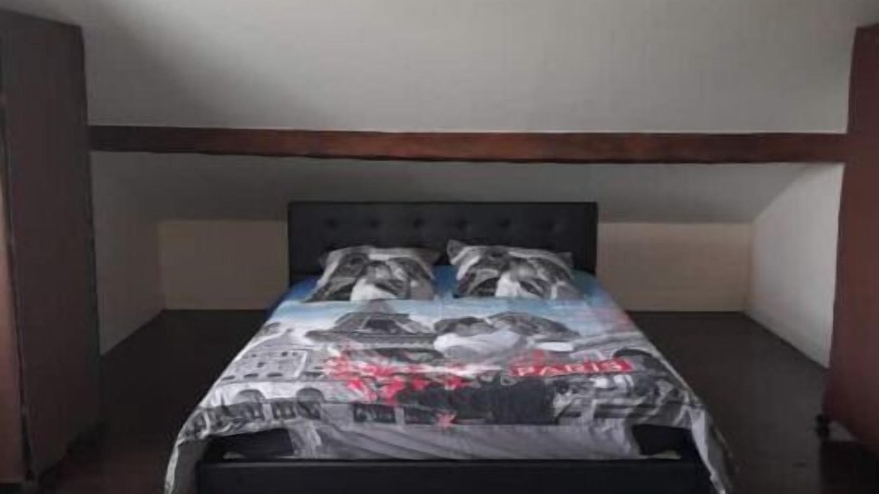 Photo of Bedroom in Bazemont