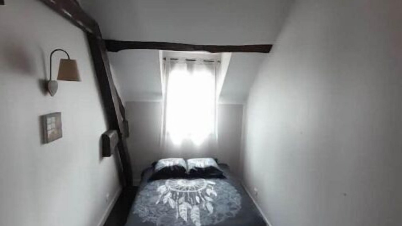 Photo of Bedroom in Bazemont