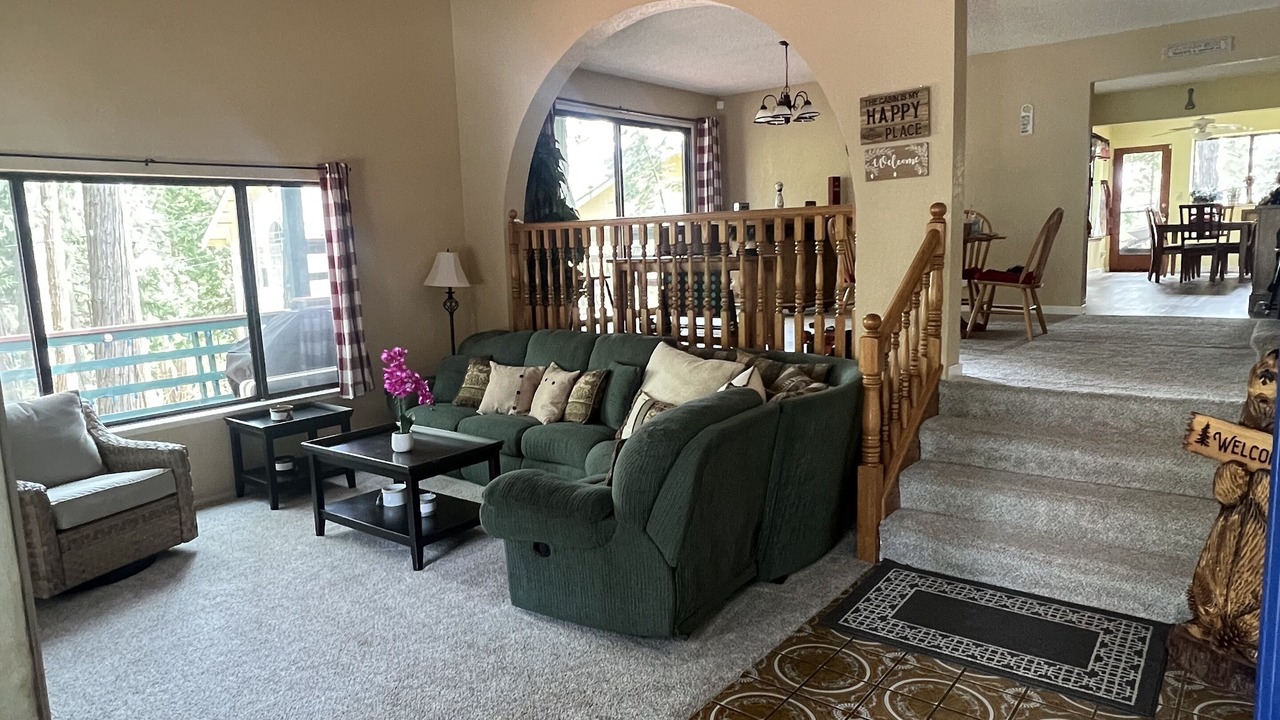 Photo of Livingroom in Pollock Pines