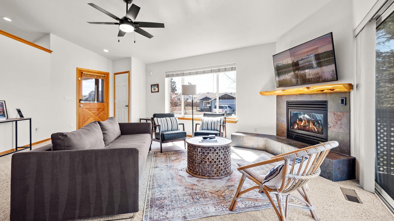 Photo of Livingroom in Mountain View