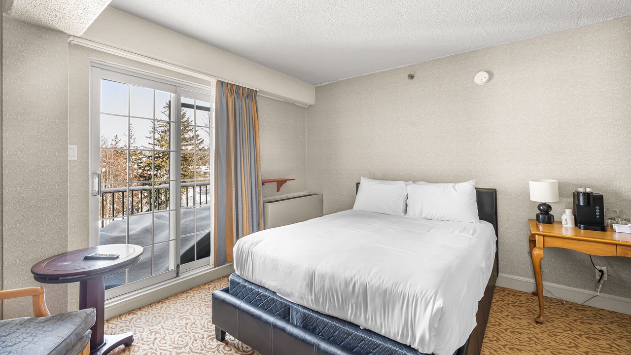 Photo of Bedroom in Saint-Sauveur