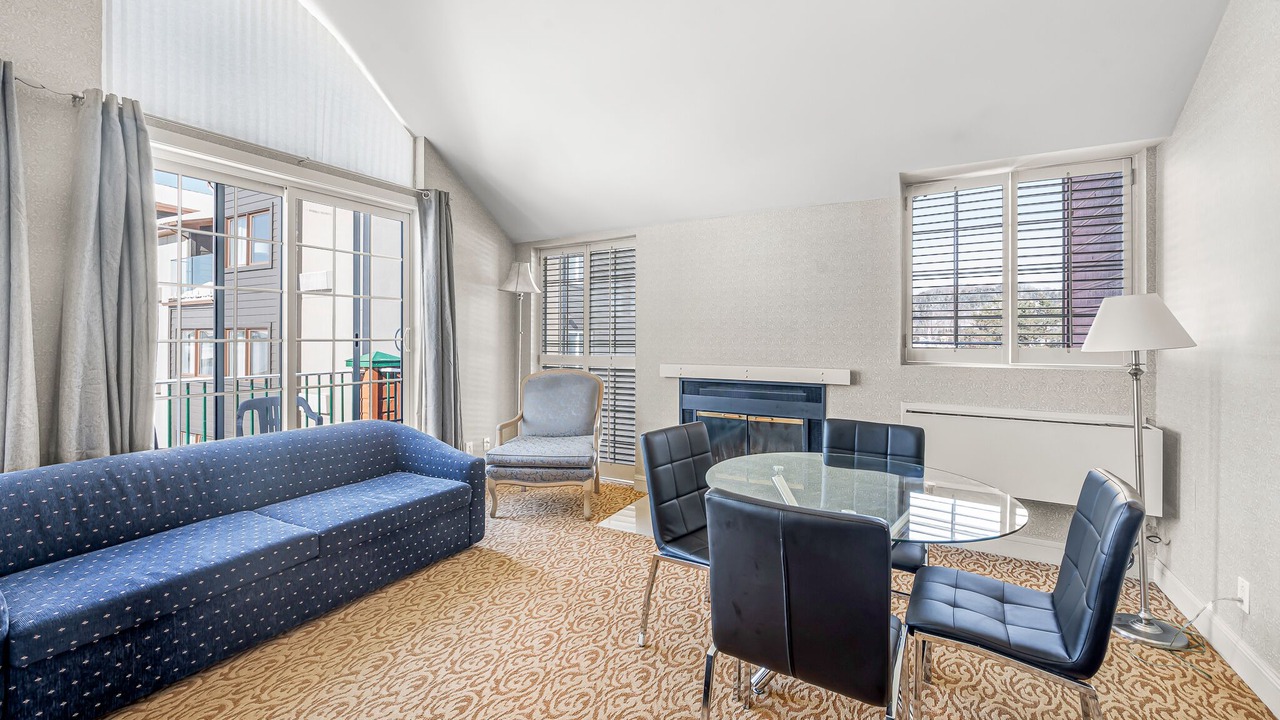Photo of Livingroom in Saint-Sauveur