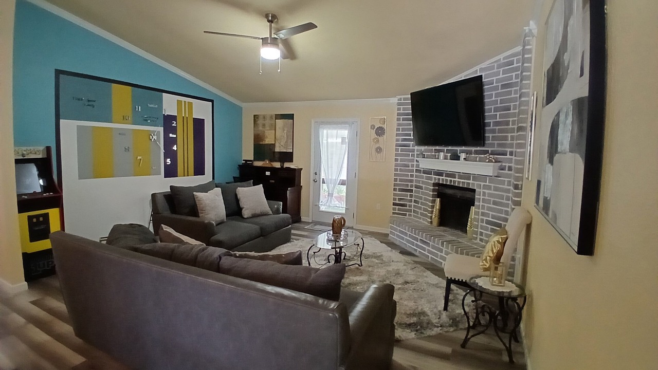 Photo of Livingroom in Converse