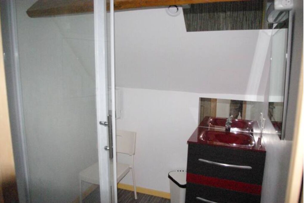 Photo of Bathroom in Douchy-les-Ayette