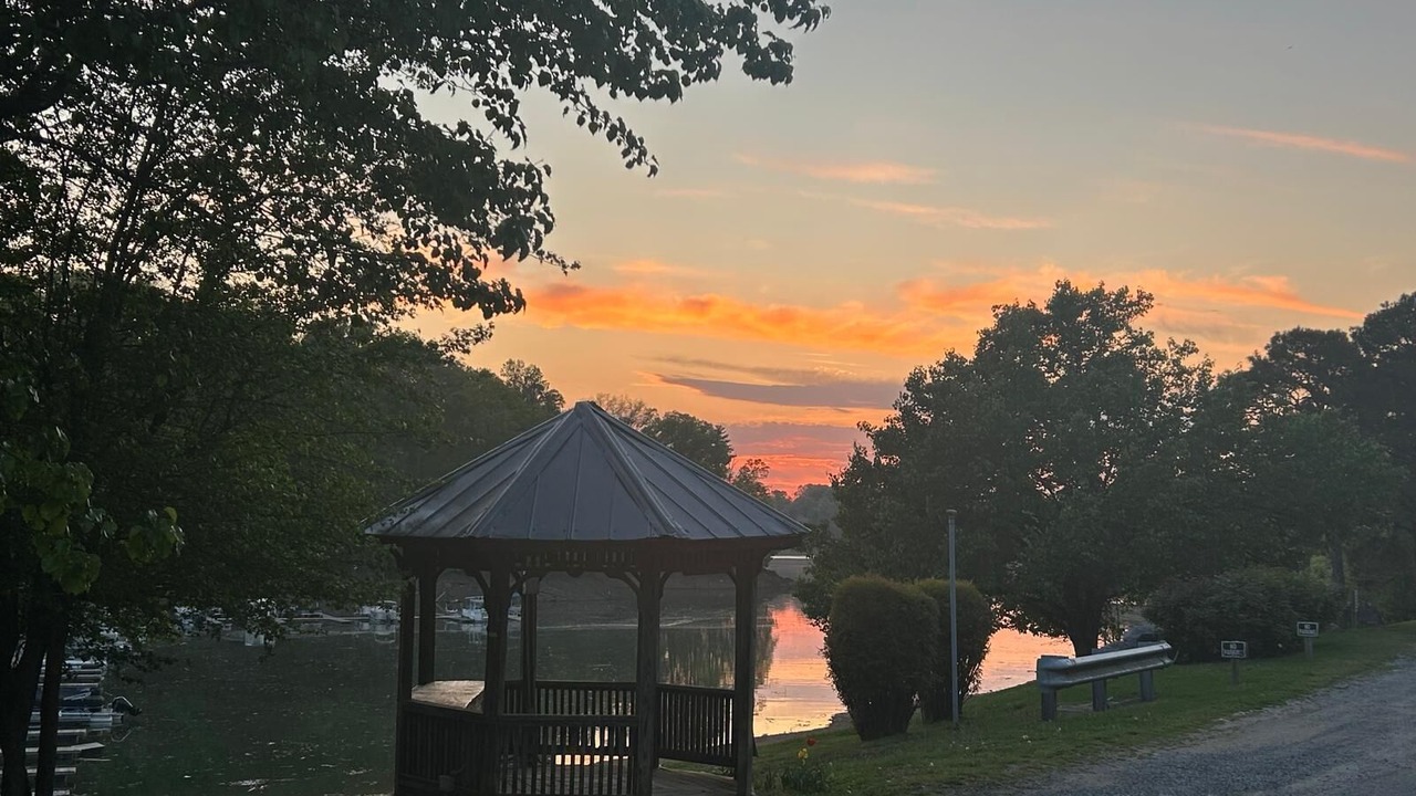 Photo of Outdoor in Dandridge