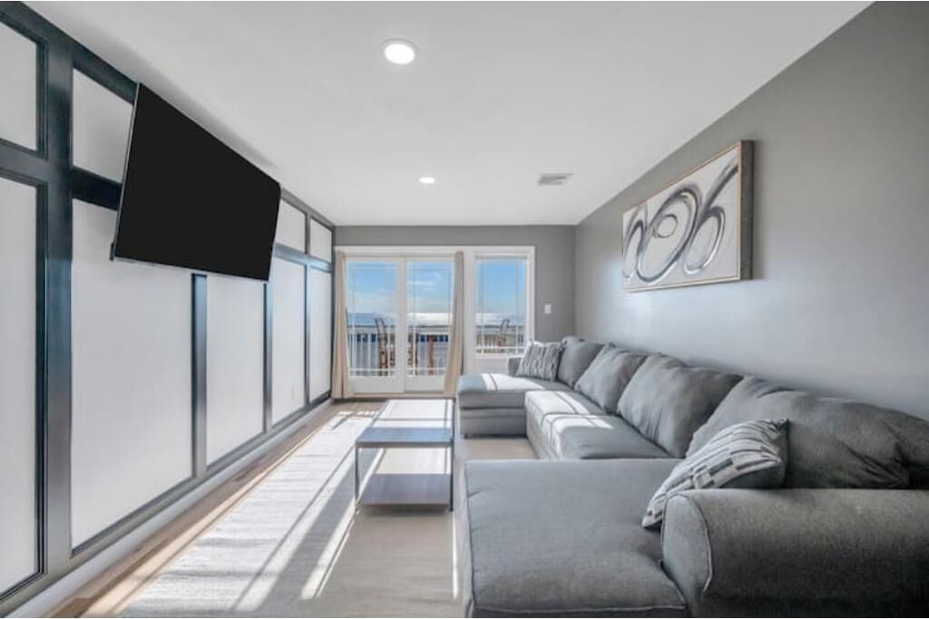 Photo of Livingroom in Long Beach