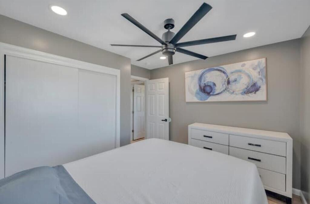 Photo of Bedroom in Long Beach