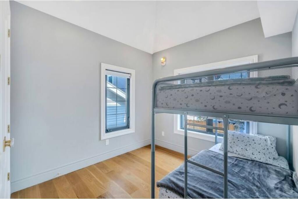 Photo of Bedroom in Long Beach