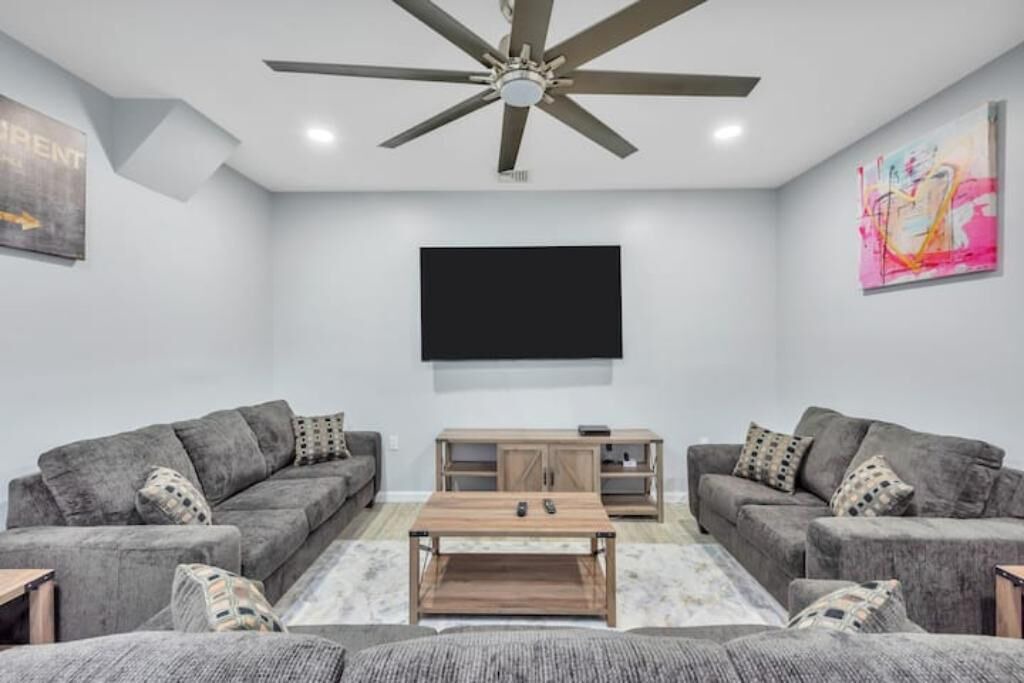 Photo of Livingroom in Long Beach