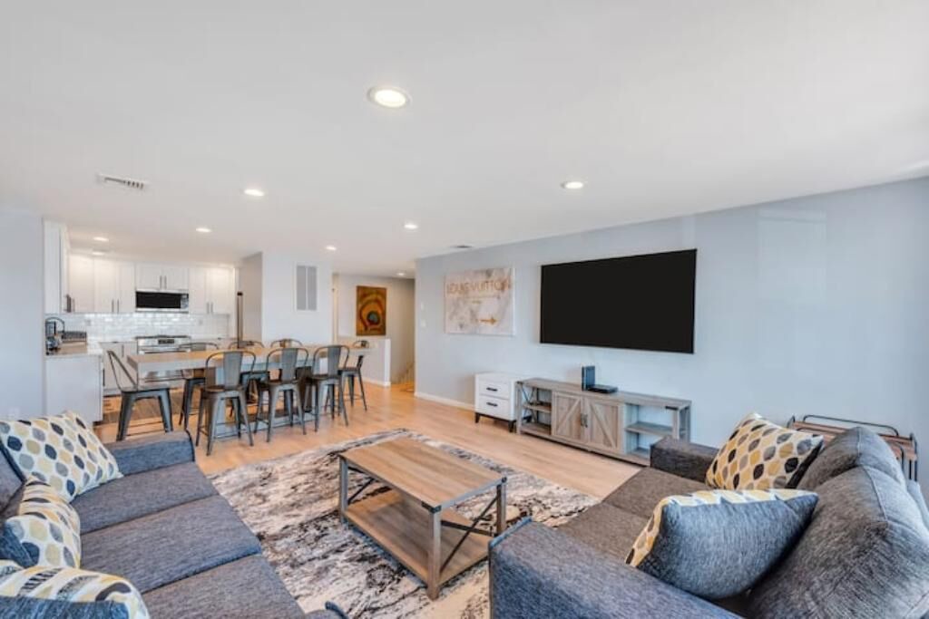 Photo of Livingroom in Long Beach
