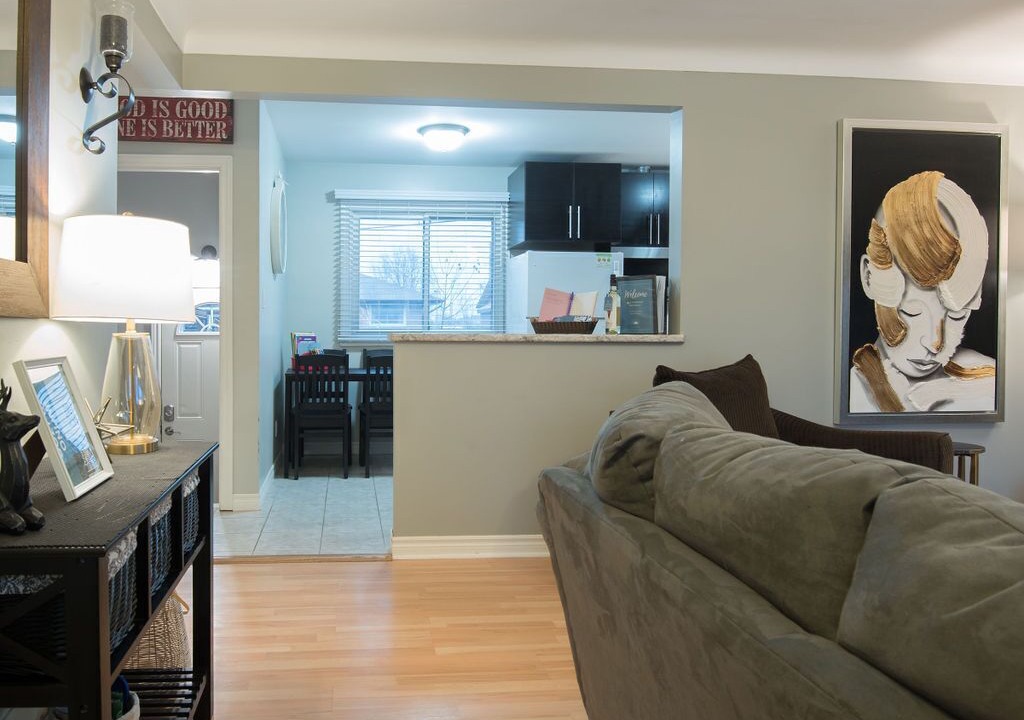 Photo of Livingroom in Welland