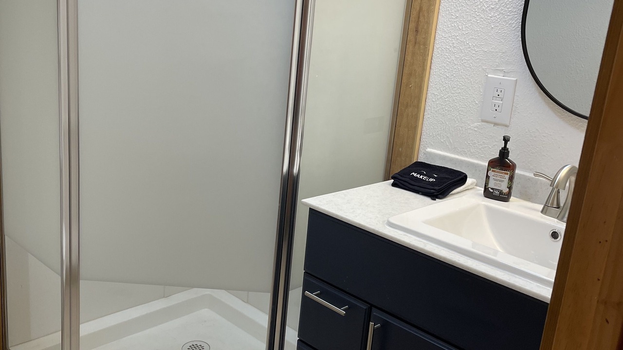 Photo of Bathroom in Porum