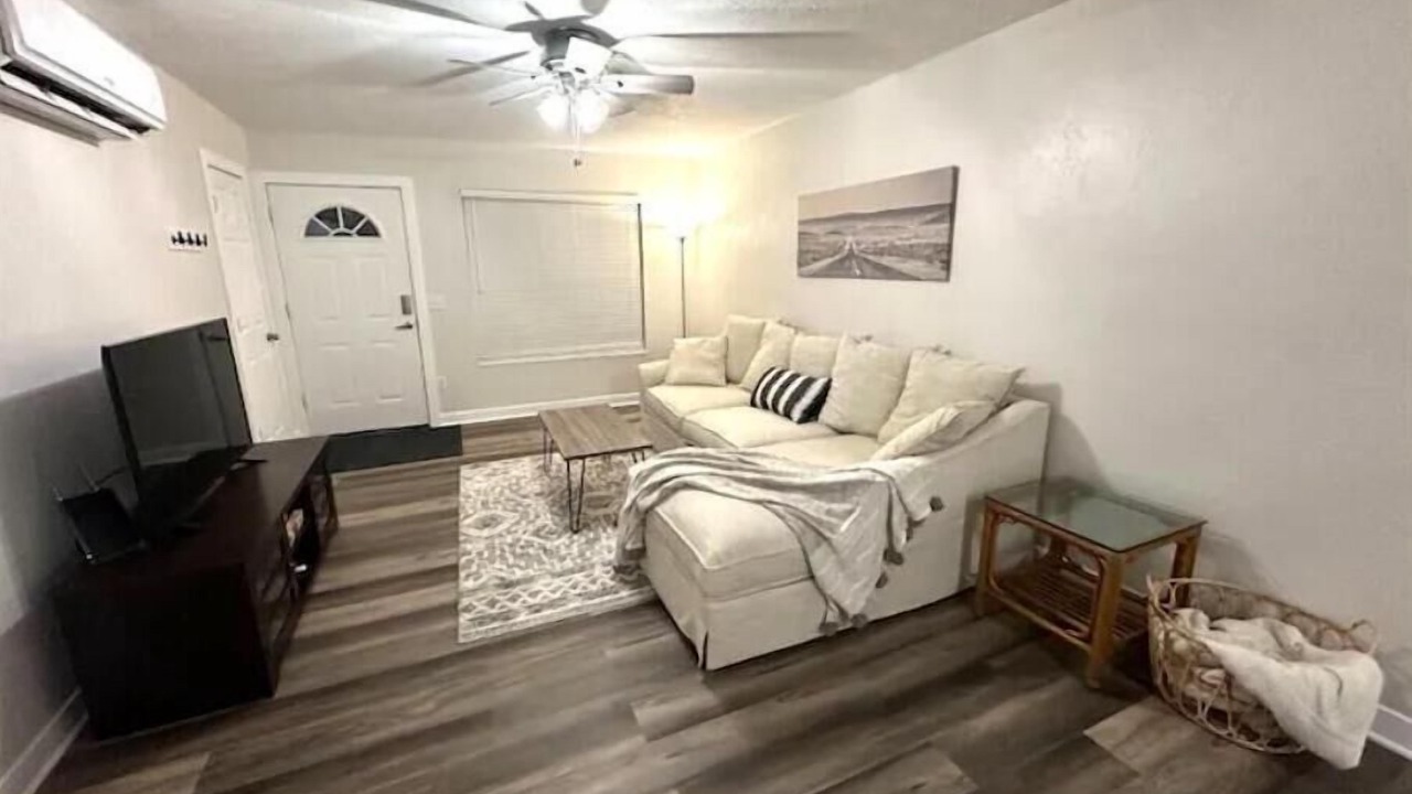 Photo of Livingroom in Etna
