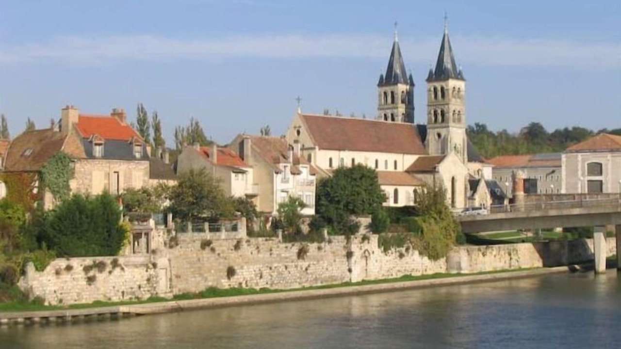 Photo of Outdoor in Melun