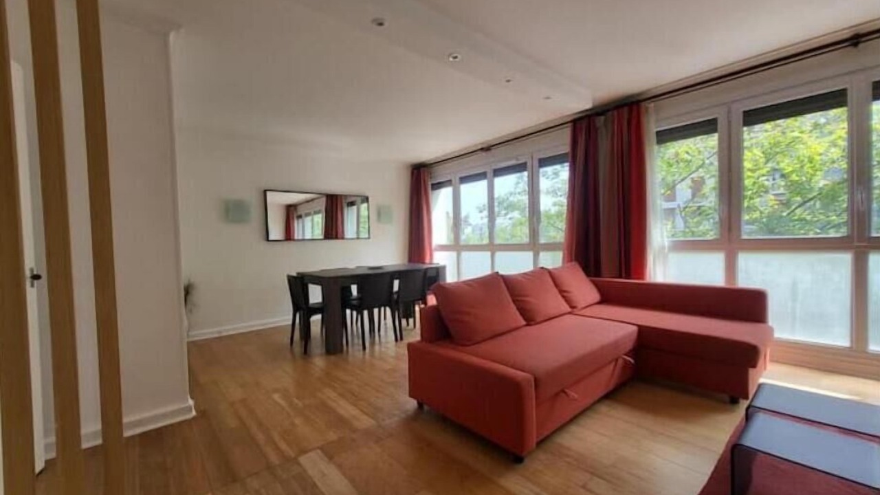 Photo of Livingroom in Arcueil