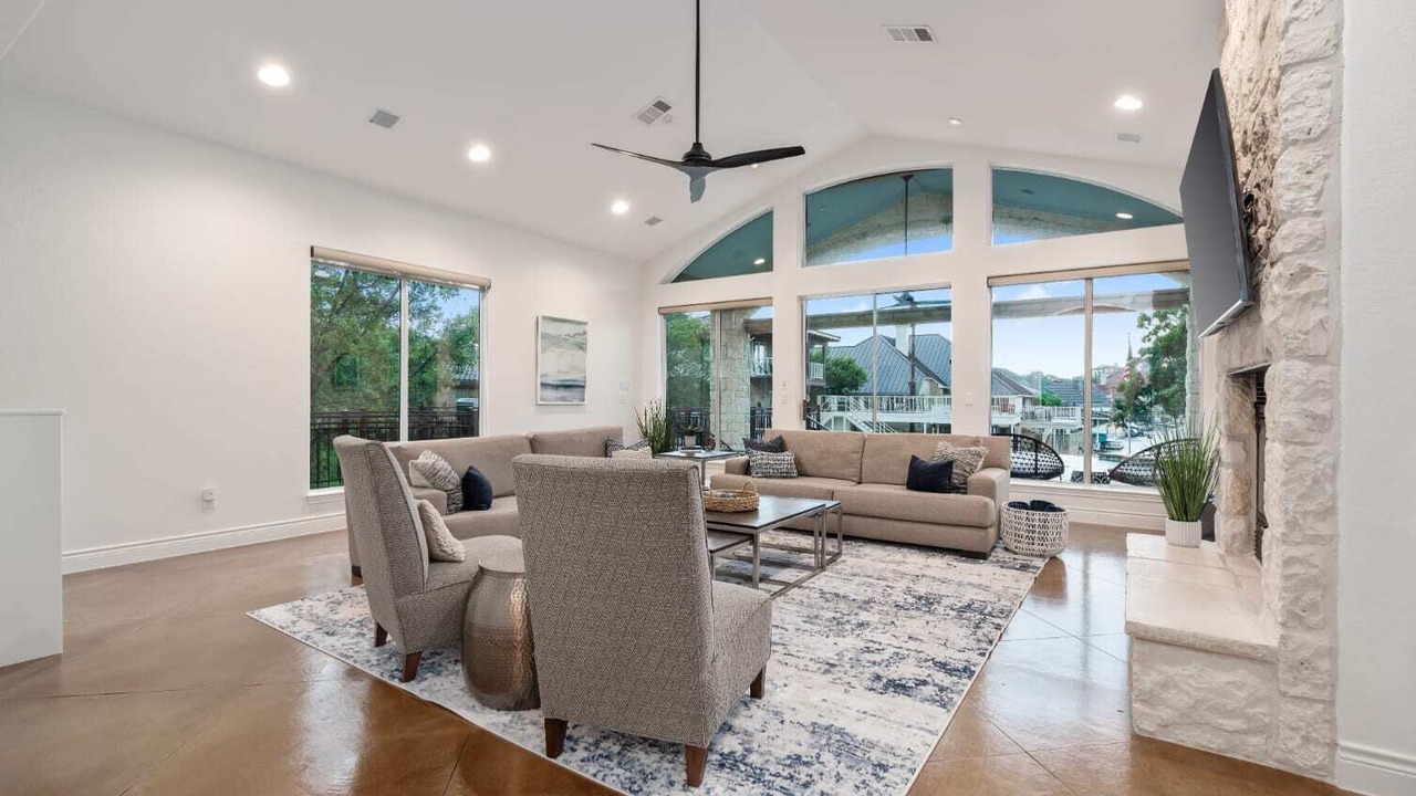 Photo of Bedroom in Horseshoe Bay West