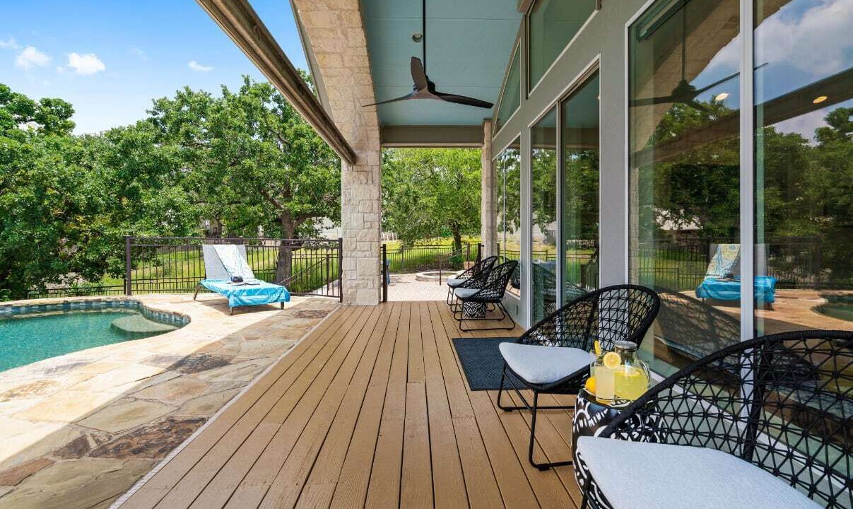 Photo of Outdoor in Horseshoe Bay West