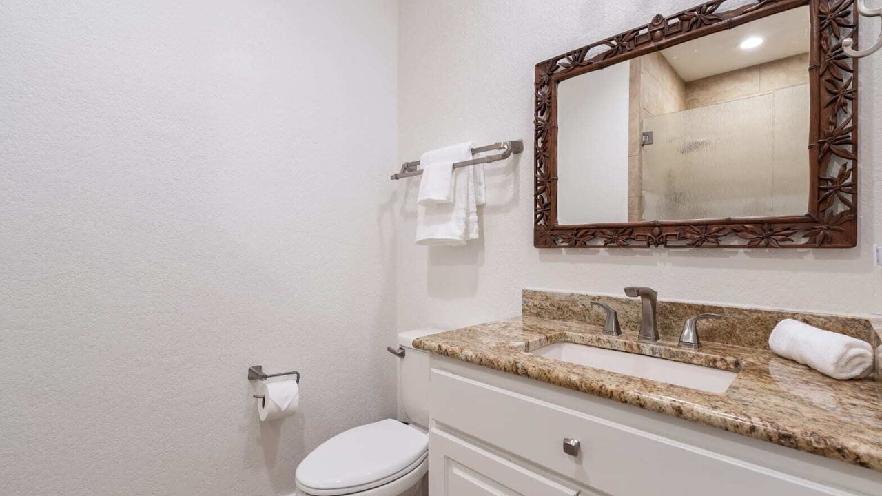 Photo of Bathroom in Horseshoe Bay West