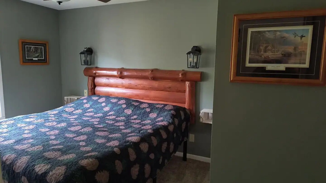 Photo of Bedroom in White Lake
