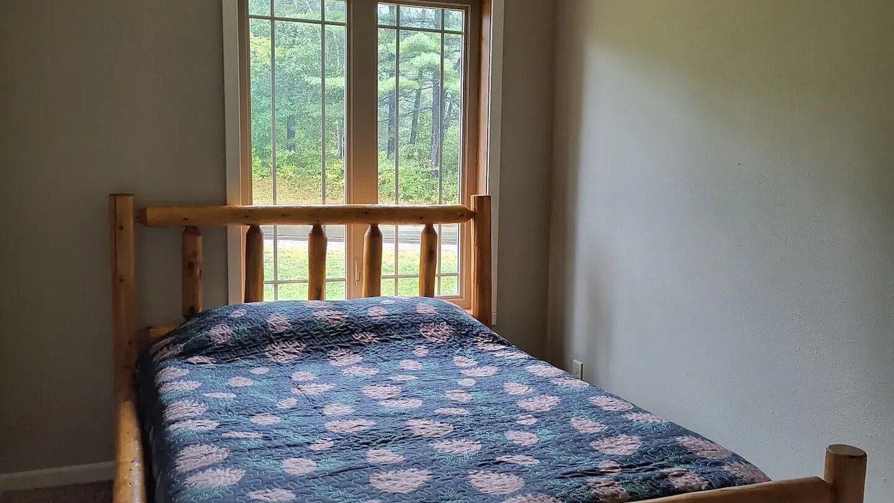 Photo of Bedroom in White Lake