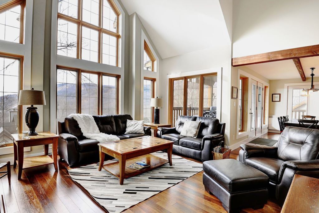 Photo of Livingroom in Stoneham