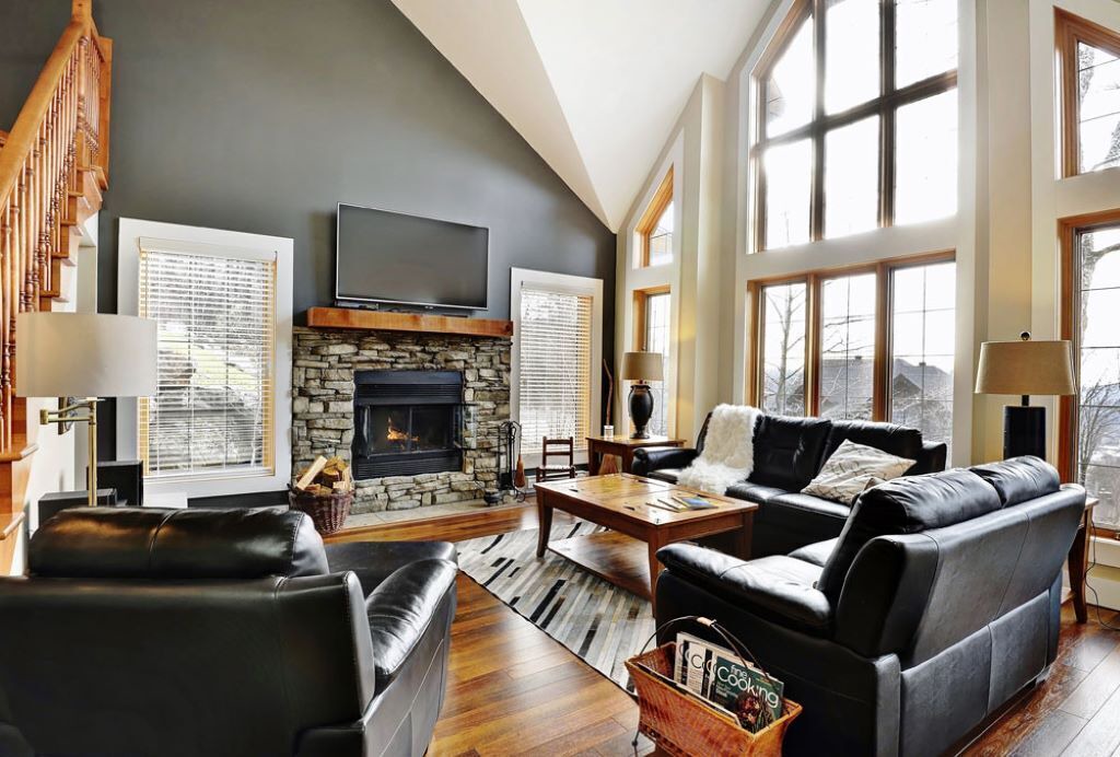 Photo of Livingroom in Stoneham