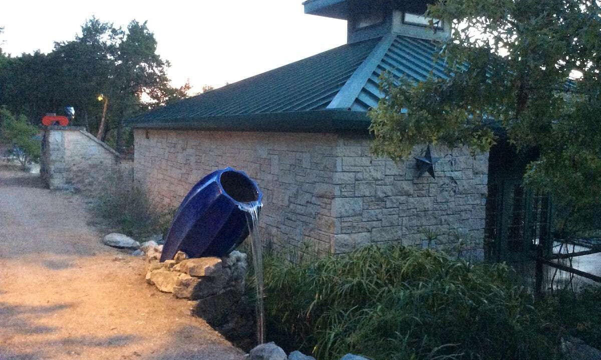 Photo of Outdoor in Westlake Highlands