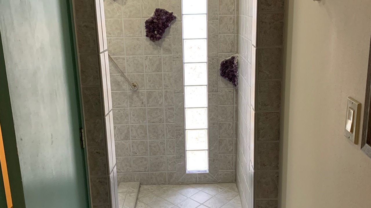 Photo of Bathroom in Westlake Highlands