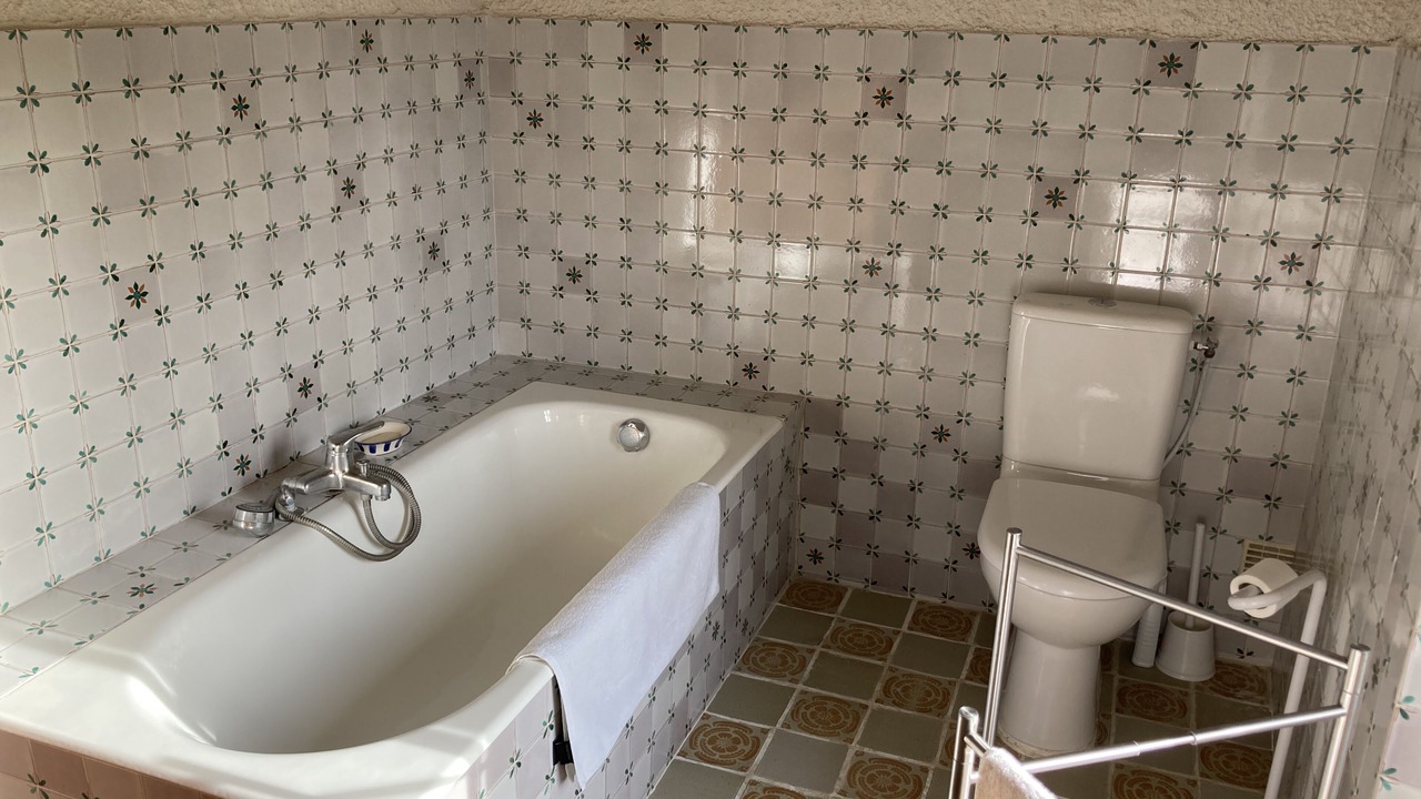 Photo of Bathroom in Loubers