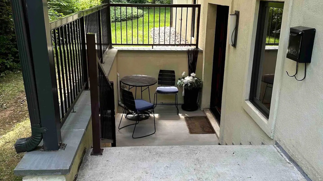 Photo of Others in Bethesda