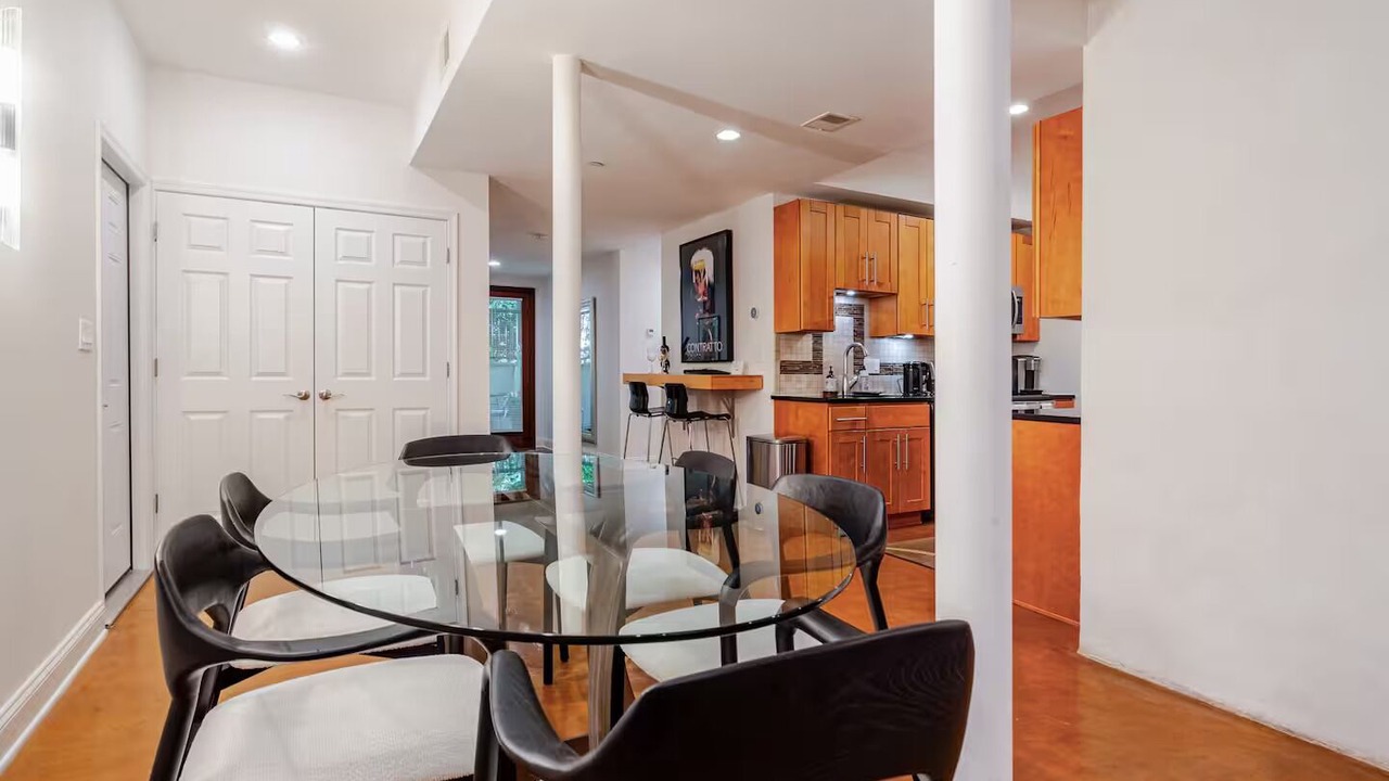 Photo of Others in Bethesda