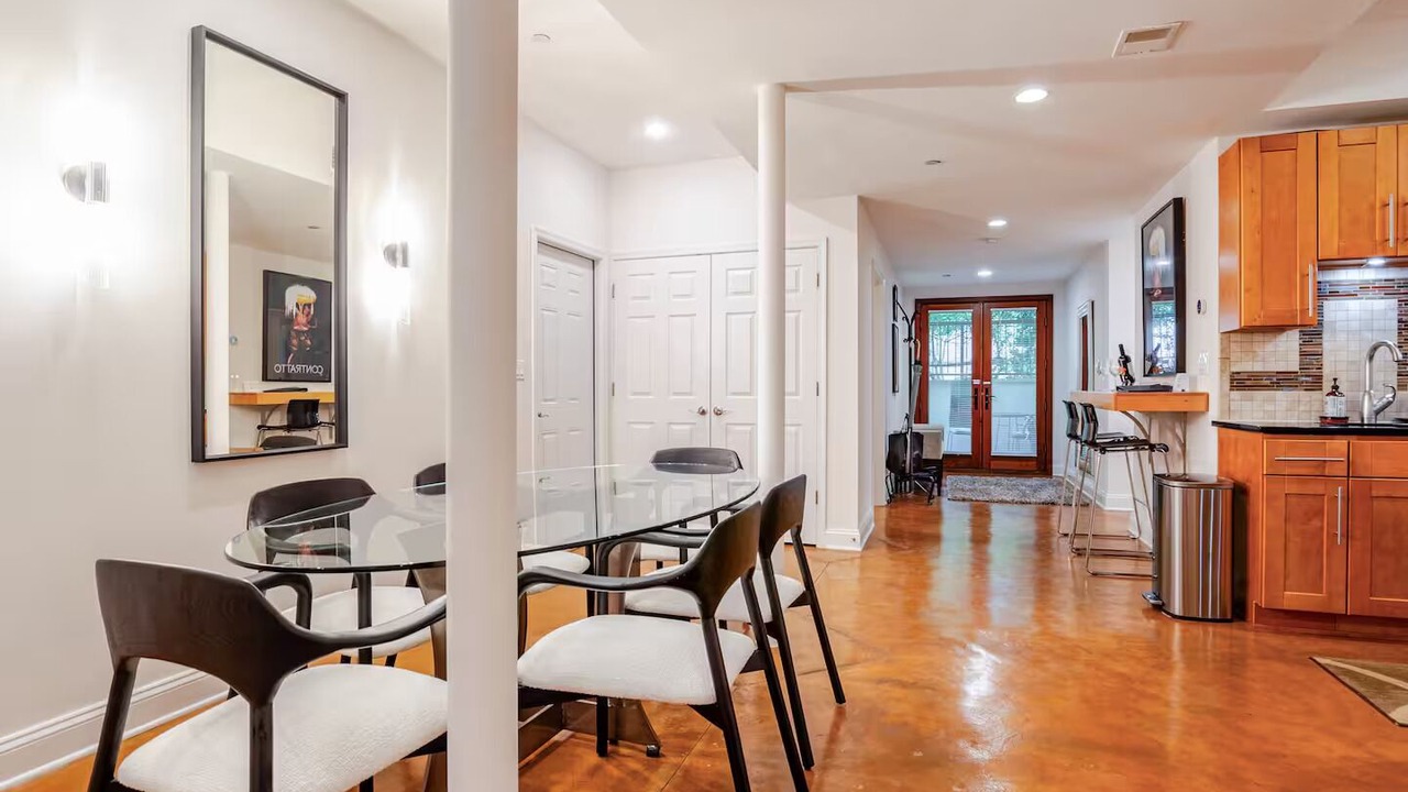 Photo of Others in Bethesda