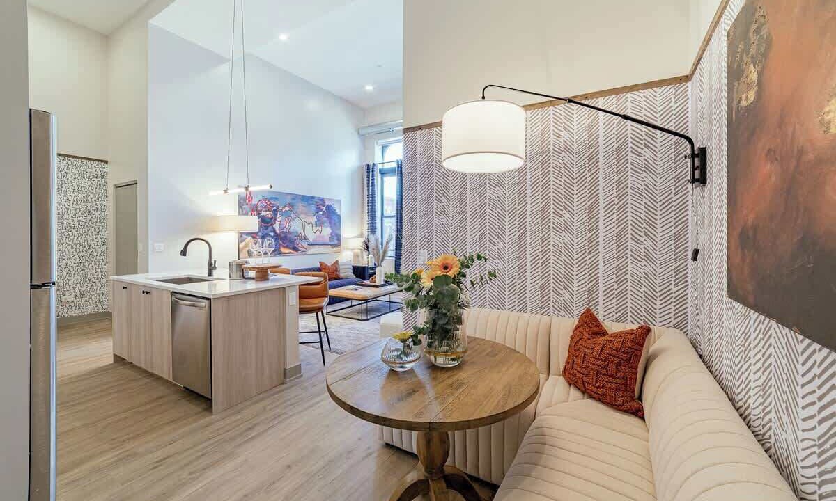 Photo of Livingroom in Wicker Park