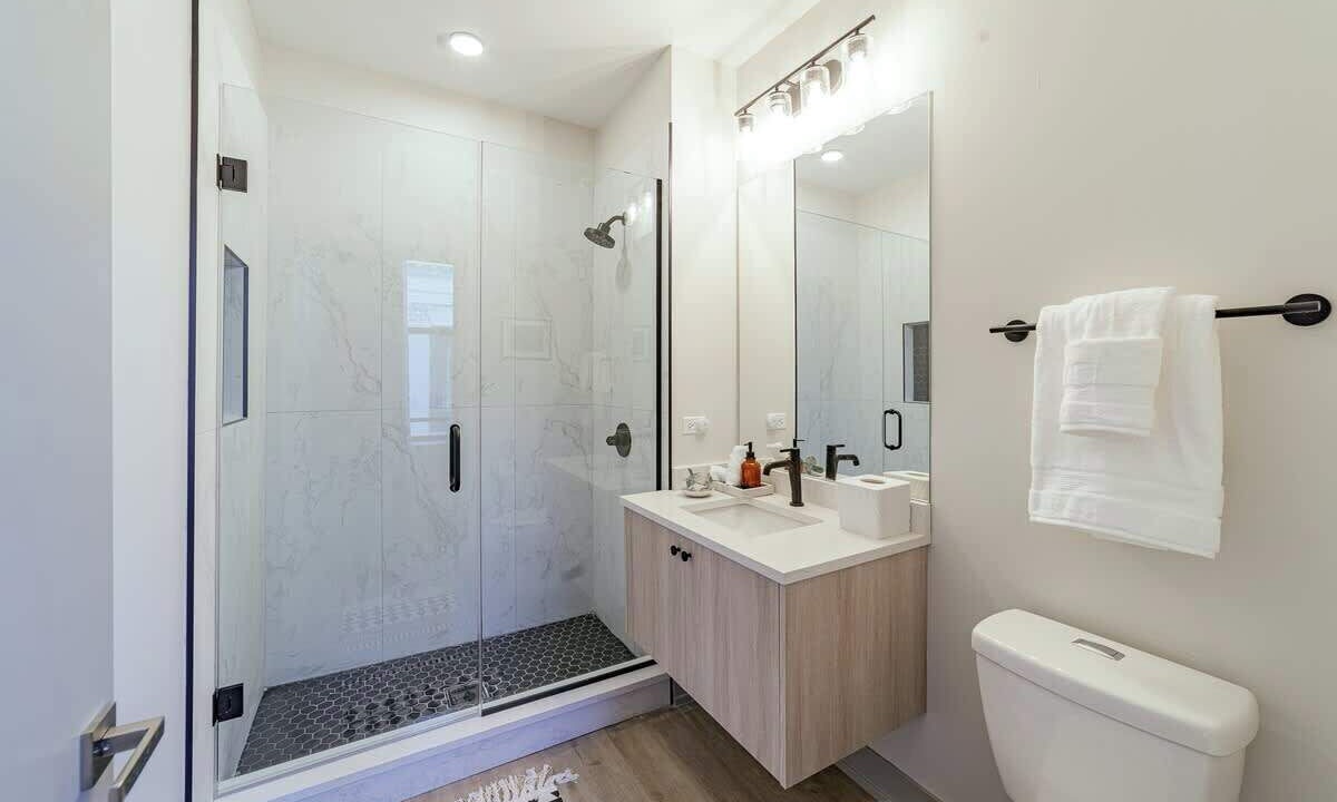 Photo of Bathroom in Wicker Park