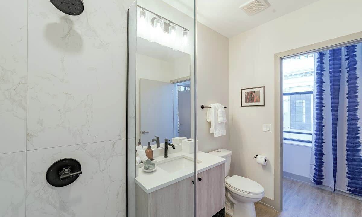 Photo of Bathroom in Wicker Park