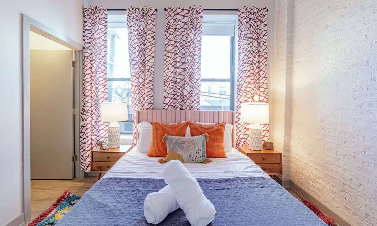 Photo of Bedroom in Wicker Park