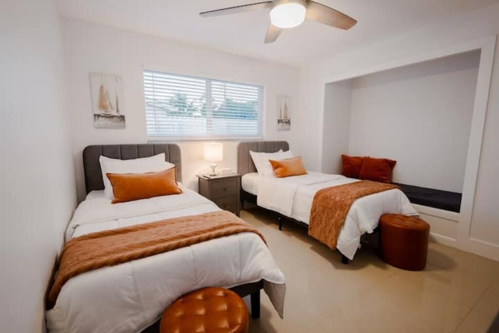 Photo of Bedroom in Imperial Point