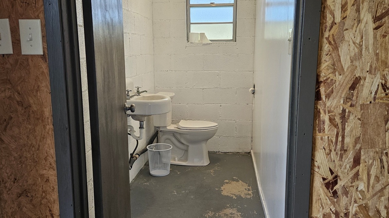 Photo of Bathroom in Silver Creek Village