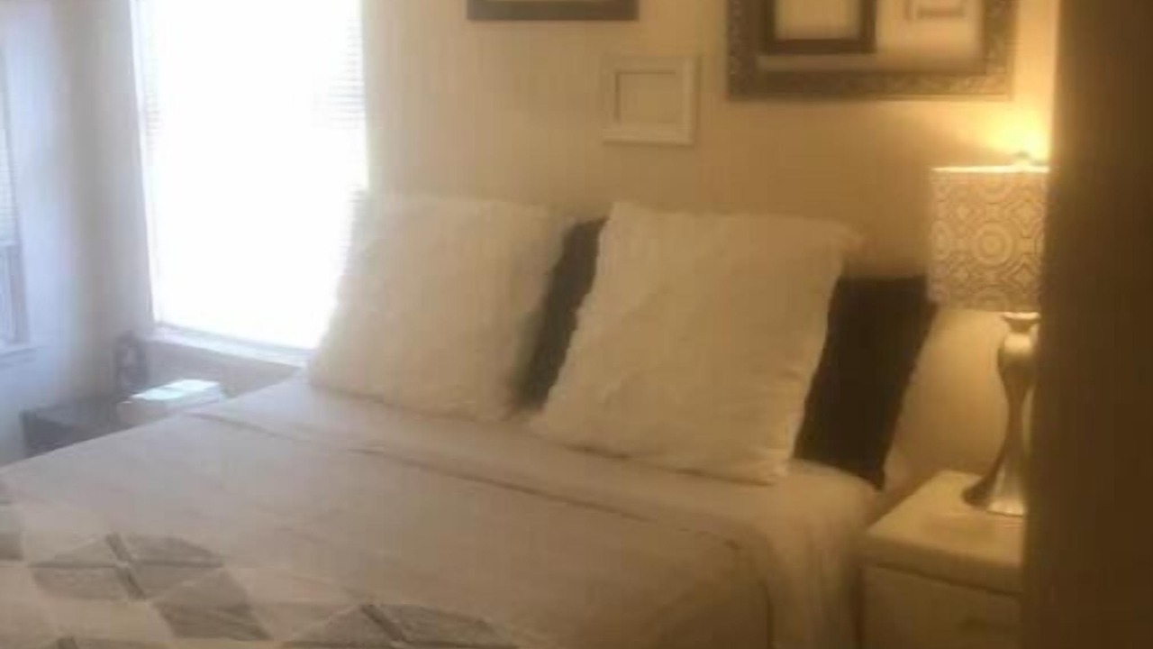 Photo of Bedroom in Arena District