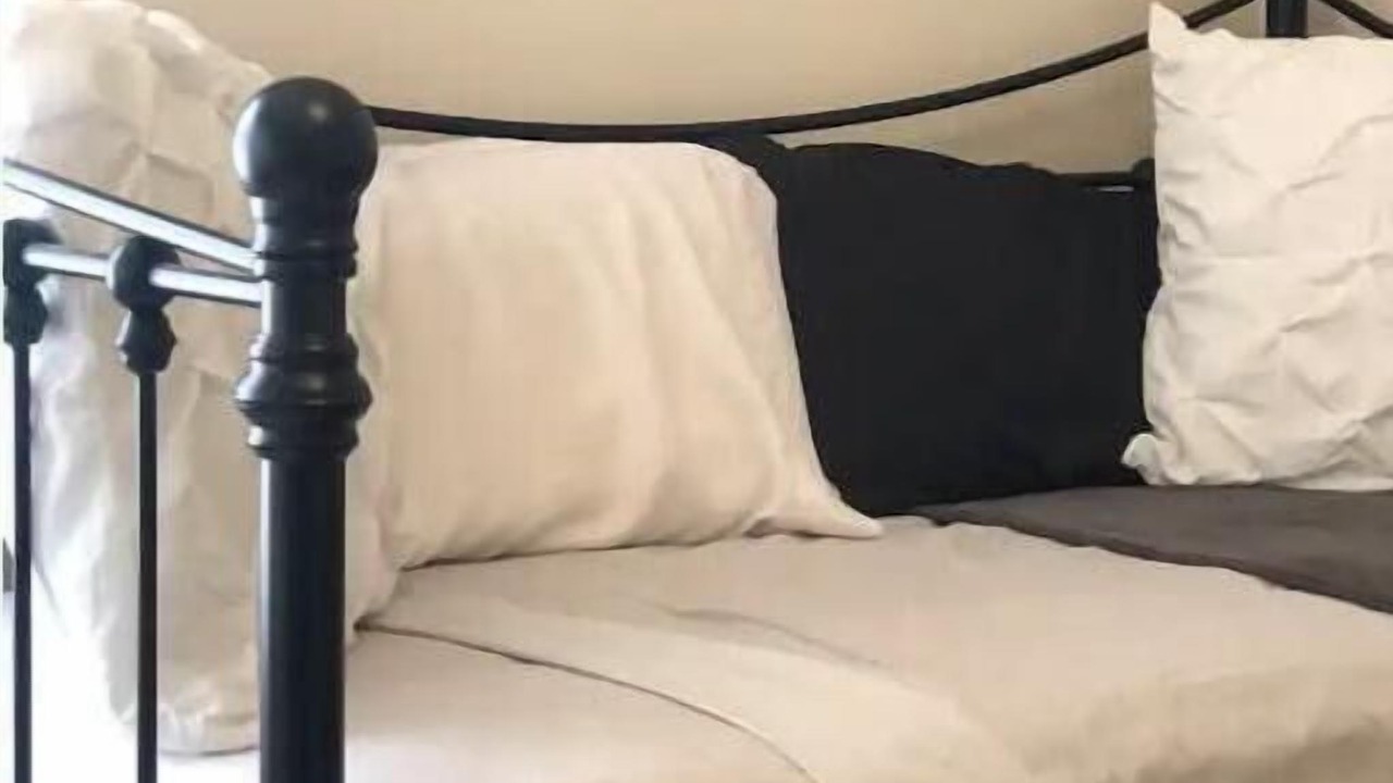 Photo of Bedroom in Arena District